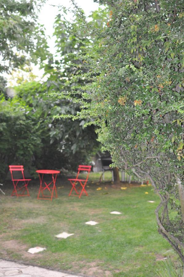 Gite:"Sur Le Chemin" Livinhac-le-Haut Buitenkant foto